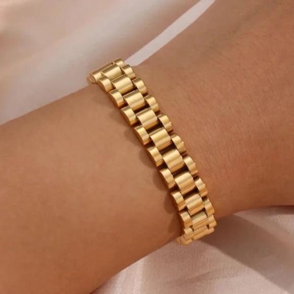 NEW HIPHOP 18K GOLD BANGLE BRACELET, NICE BRACELET, CUTE BRACELET - Picture 2 of 6